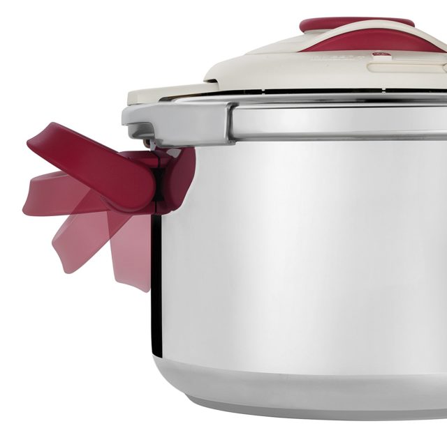 Lagostina Clipso risparmio gusto e rapidità in un solo gesto