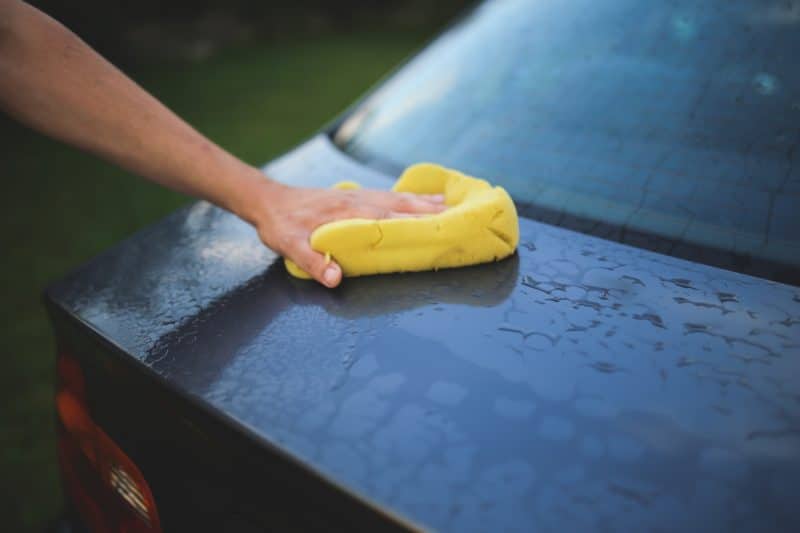 detergente lavaggio auto