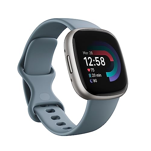 Smartwatch per il fitness Fitbit Versa 4 con GPS integrato, fino a 6 giorni di autonomia e compatibile con iOS 15 & Android OS 9.0, Blu avio / Alluminio grigio platino