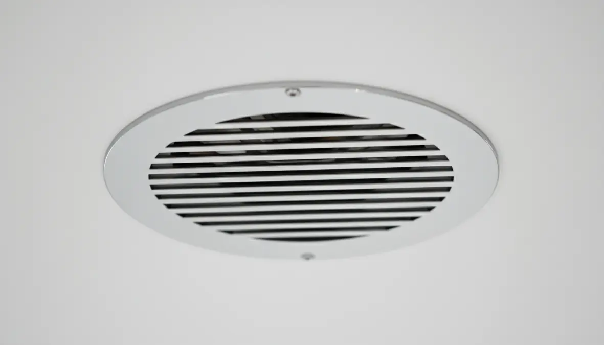 Aspiratore elettrico per bagno cieco installato a soffitto